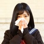 実は逆効果だった!?鼻血が出たときに絶対にやってはいけない5つの対処法